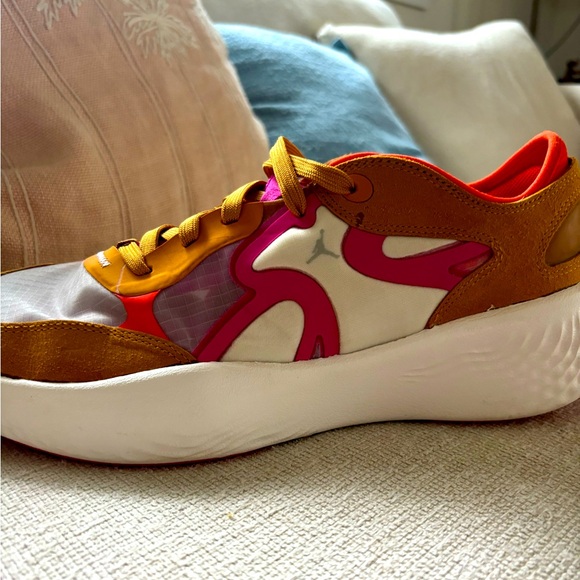 Nike Jordan Delta 3 Low shoes. - Picture 1 of 3